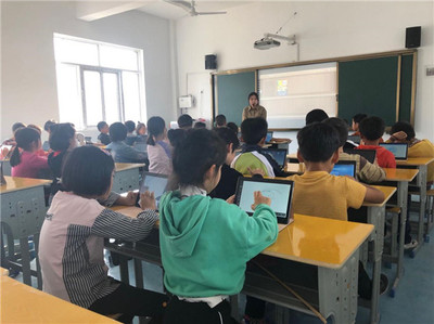 安徽移動(dòng)信息化服務(wù)賦能鄉(xiāng)村治理，智慧教育點(diǎn)亮鄉(xiāng)村振興新未來